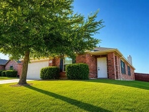 Building Photo - 428 Dartmoor Dr