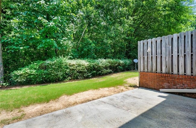 Building Photo - 509 Mt Vernon Dr