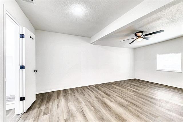 Building Photo - 2322 San Paula Ave