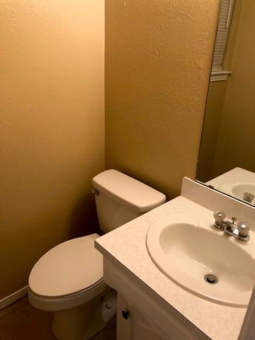 Building Photo - 1011 Greenway Dr