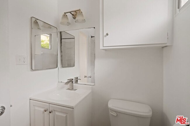 Building Photo - 6755 Yucca St