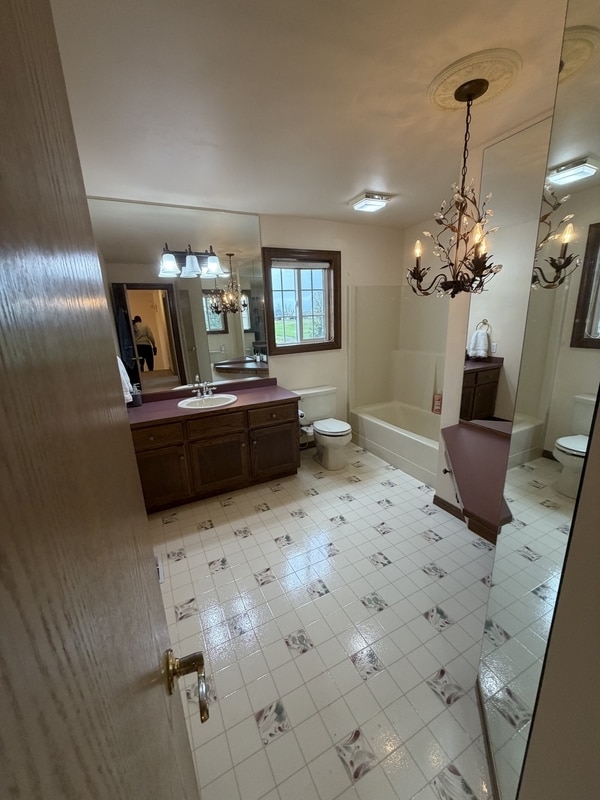 Building Photo - 700 Sunrise Dr