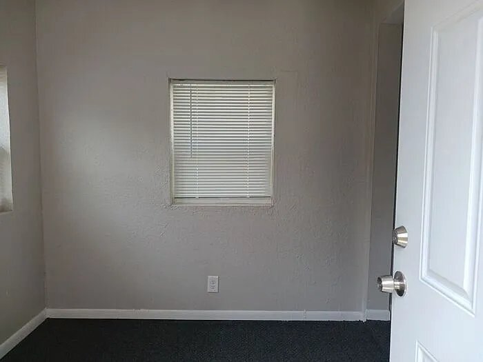 Building Photo - 1821 Marquette St