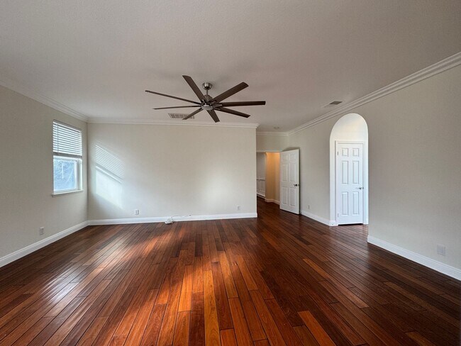Building Photo - Spacious 6-Bedroom Estate in the Heart of Eastvale