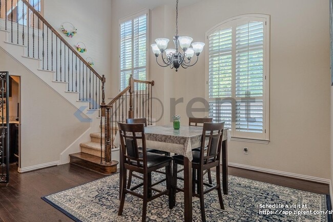 Building Photo - 27115 Downing Park Blvd