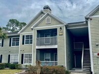 Building Photo - 422 Amelia Lakes
