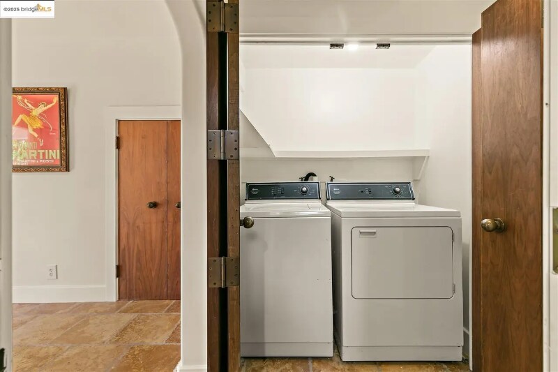 Building Photo - 1412 Peralta Ave