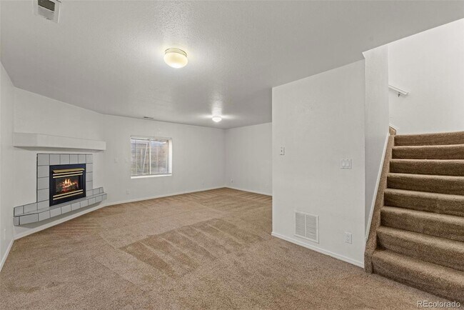 Building Photo - 6082 Colony Cir