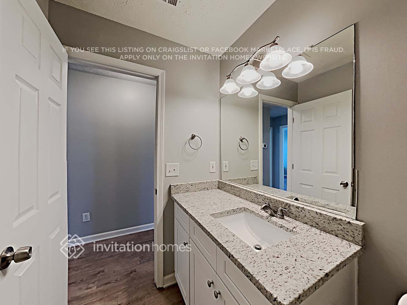 Building Photo - 1317 Kent Manor