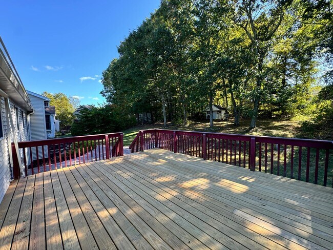 Building Photo - 61 Richard Brown Dr