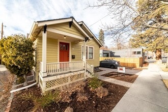 Building Photo - Beautiful Gem in the heart of Downtown! 2 ...