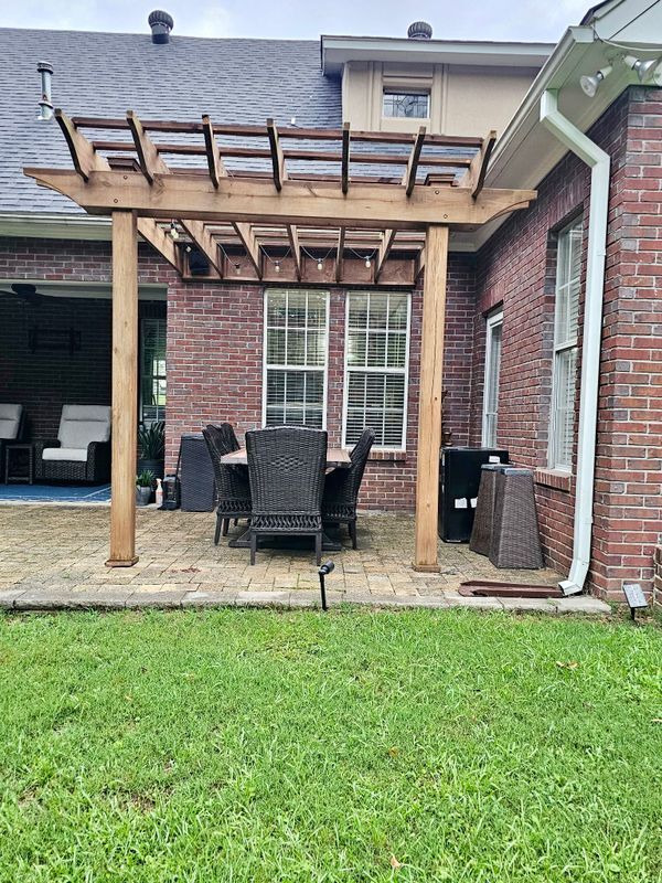 Building Photo - 375 Amber Leaf Dr