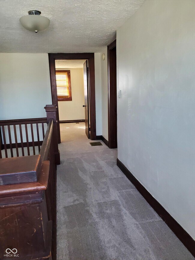 Building Photo - 4507 Bluff Rd