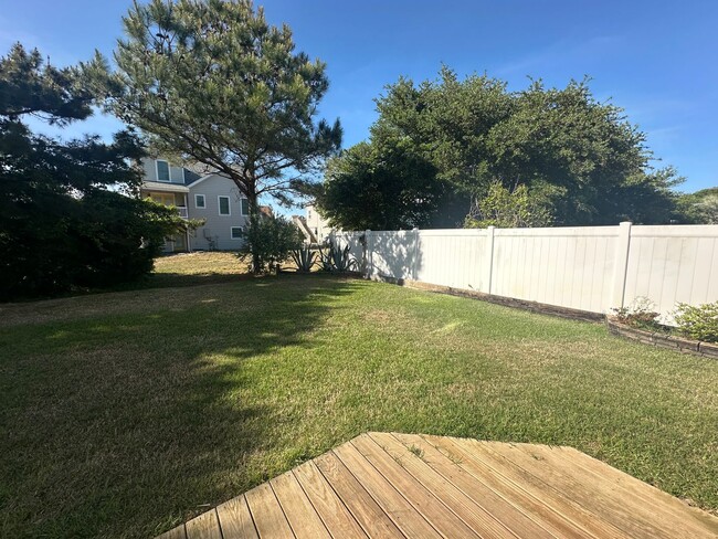Building Photo - Long-Term Rental – Spacious 4BR/4BA Home i...
