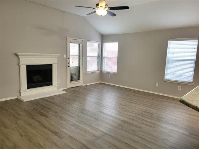 Building Photo - 725 Sequoia Dr