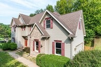 Building Photo - 509 Green Coulee Rd