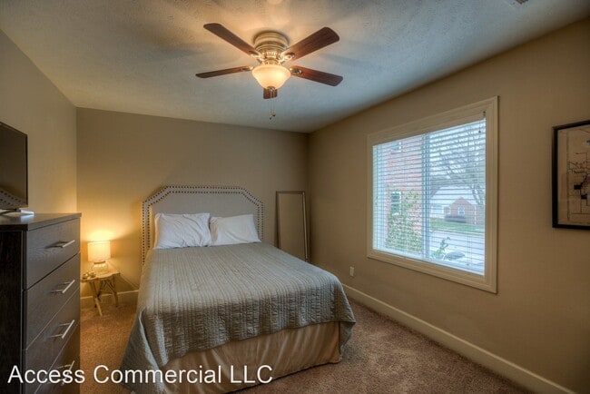 Building Photo - 421 N 40th St