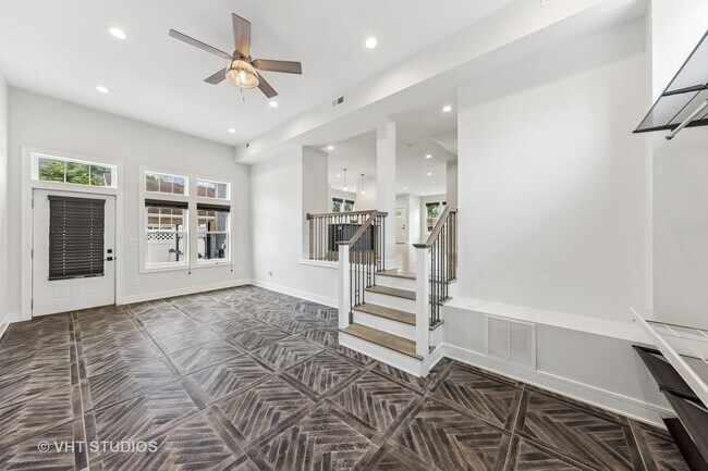 Building Photo - 297 Highland Ave
