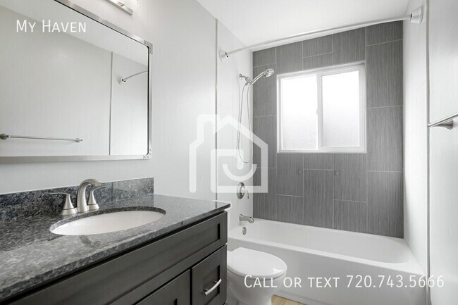 Building Photo - 5287 Indiana St