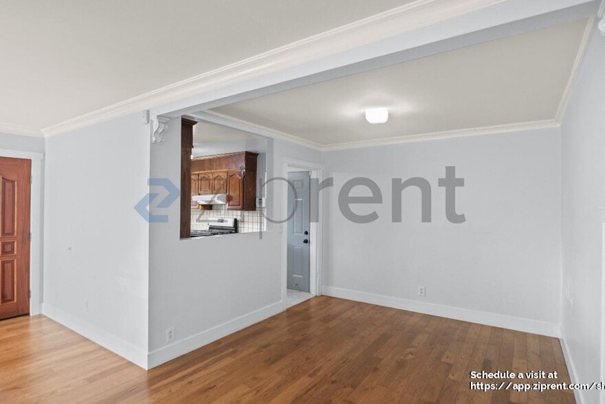 Building Photo - 128 Azalia Dr