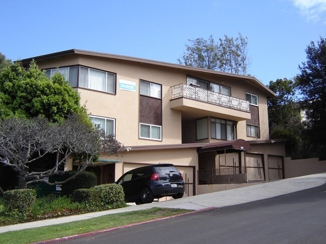 Primary Photo - Gracia Apartments