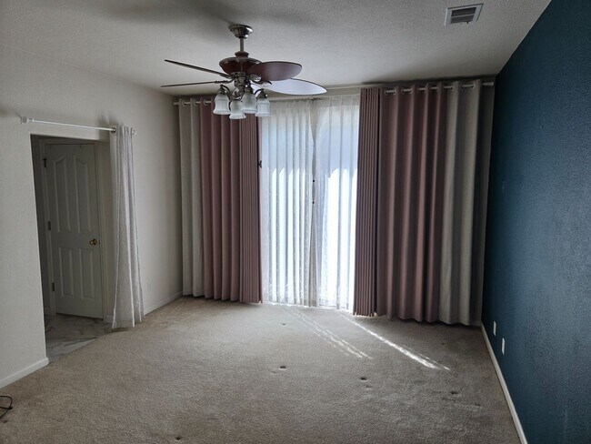 Building Photo - 3208 St Ann Way