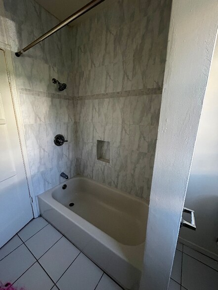 Building Photo - 1781 Orchid Ave