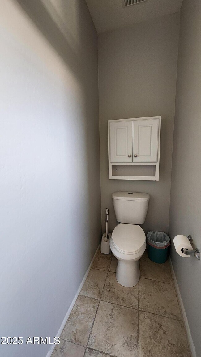 Building Photo - 16414 W Salado Creek Dr