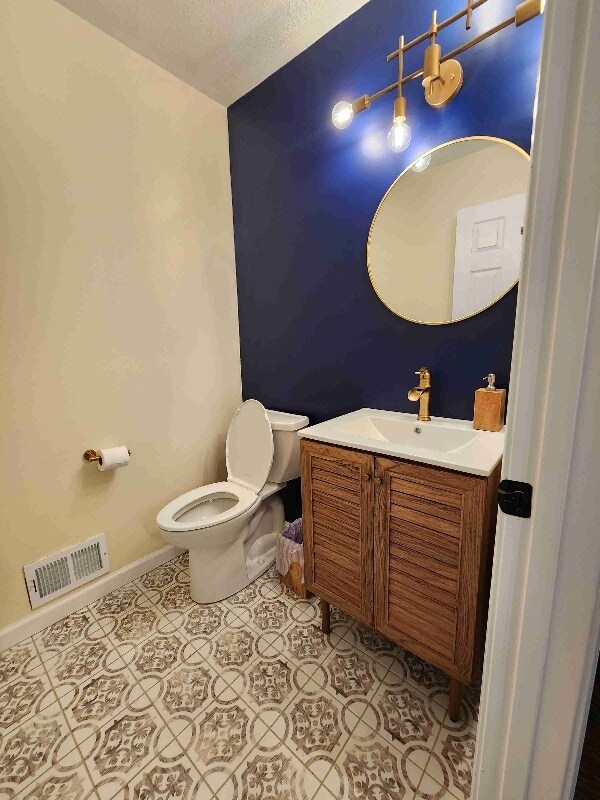 Building Photo - 4008 Rock Mill Dr