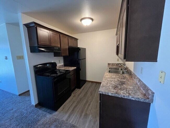 Building Photo - 8011 60th Ave