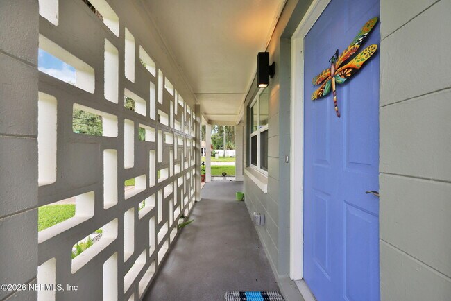 Building Photo - 1104 Boca Grande Ave