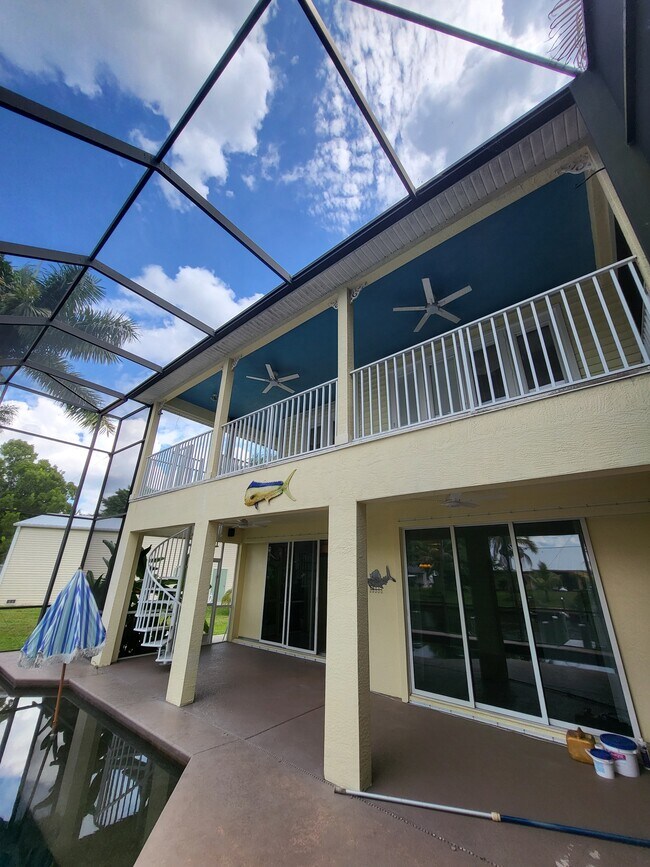 Building Photo - 2123 Davis Blvd