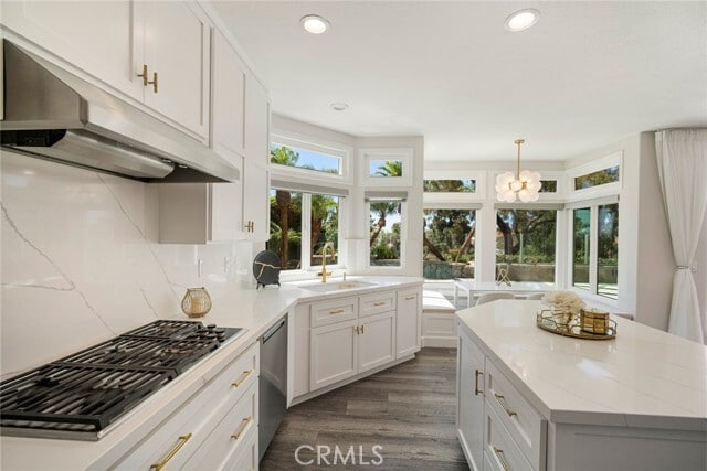 Building Photo - 14 Glastonbury Pl