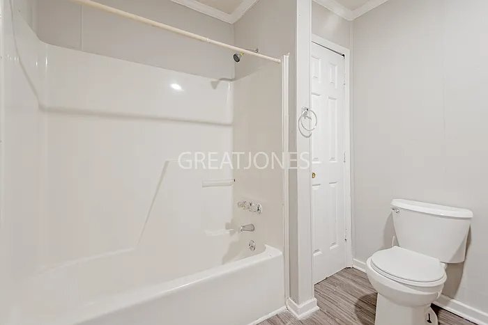 Building Photo - 1014 Grace St