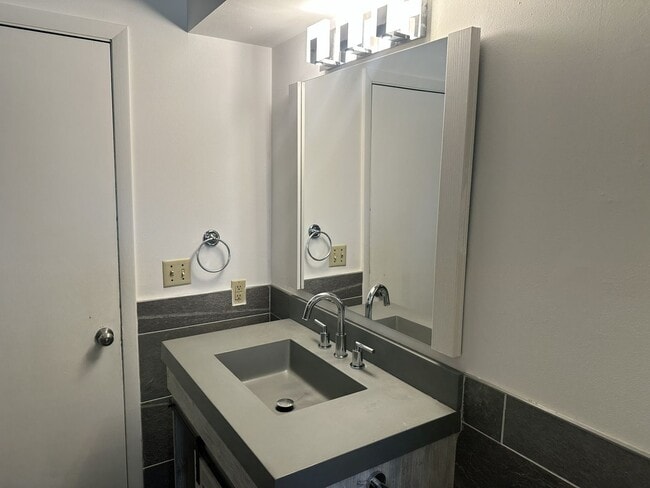 Building Photo - 4356-4358 S. Iowa Ave