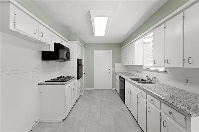 Building Photo - 2359 St Francis Ave