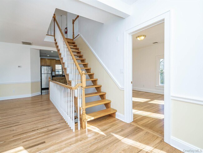 Building Photo - 26 Summit Ave