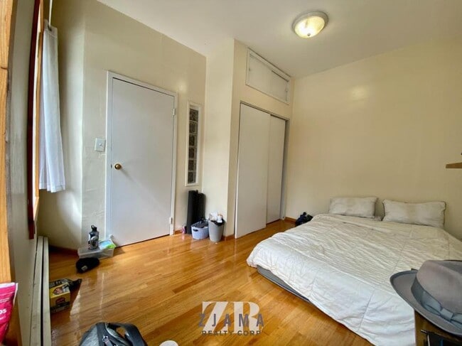Building Photo - 2 bedroom in Brooklyn NY 11215