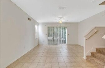 Building Photo - 5112 Dominica Dr