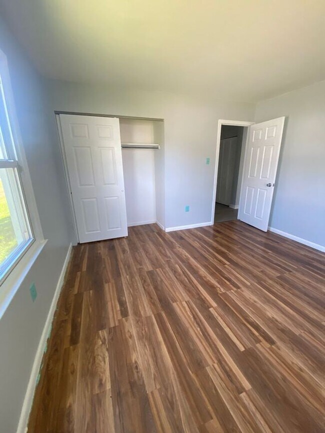 Building Photo - Welcome Home