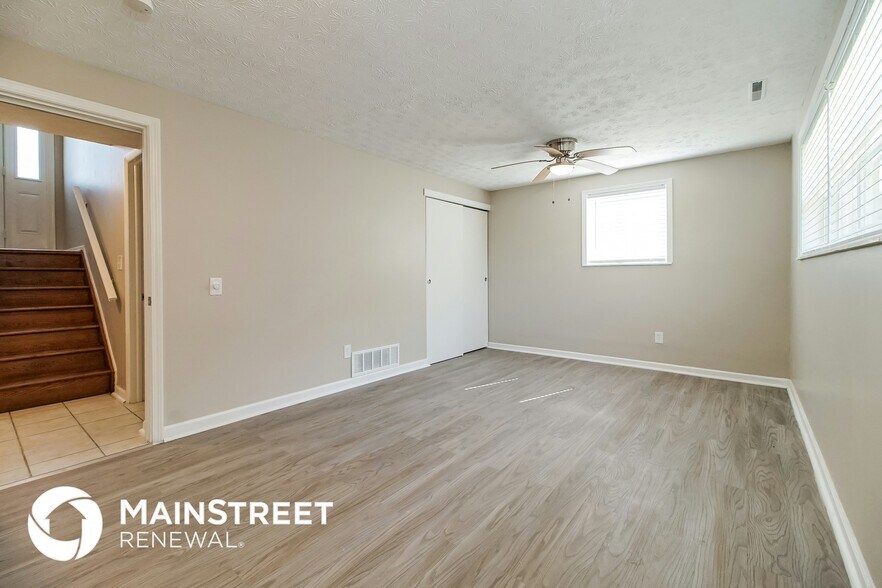 Building Photo - 3193 Elmreeb Dr