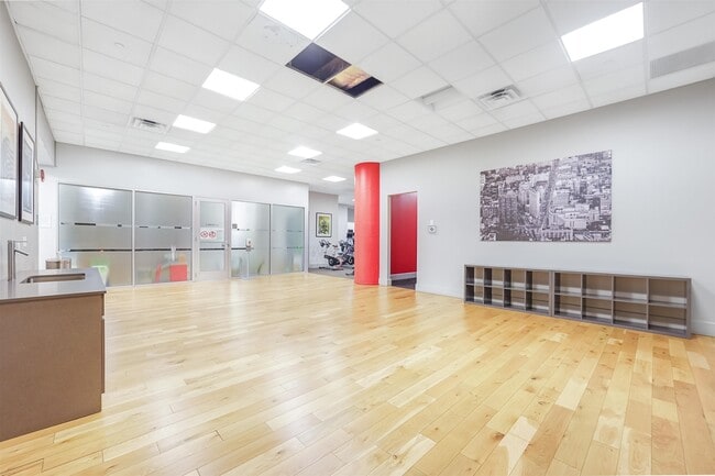 Building Photo - 50 Dey St