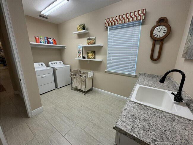 Building Photo - 11789 Tapestry Ln