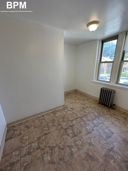 Building Photo - 24 Colborne Rd