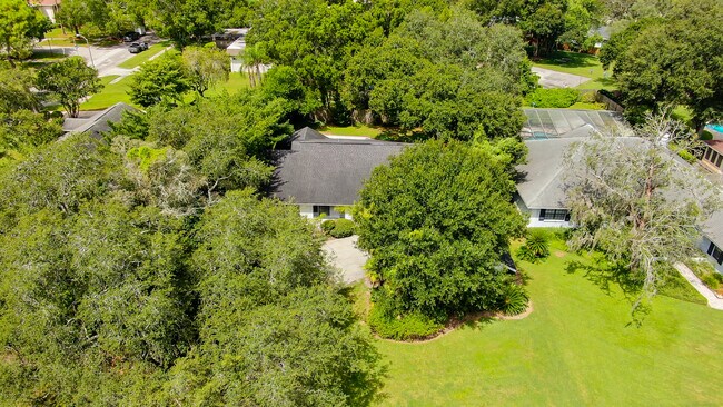 Building Photo - 10406 Reclinata Ln