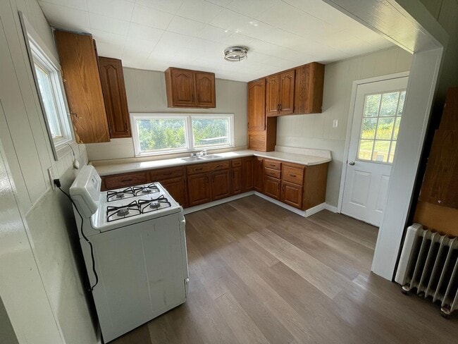 Building Photo - Beautiful, Private, Exceptional!! 1 bed/1ba Great location! UTILITIES INCLUDED!!
