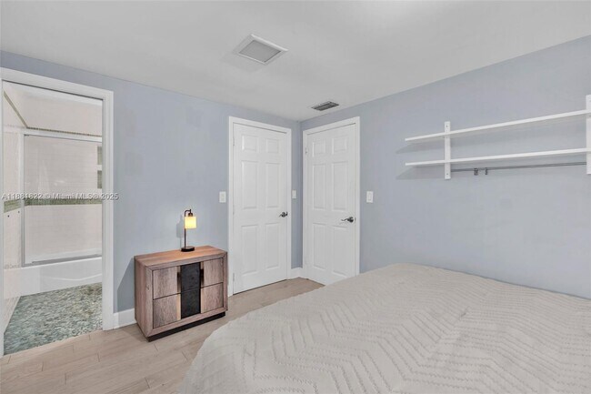 Building Photo - 3671 SW 19th St