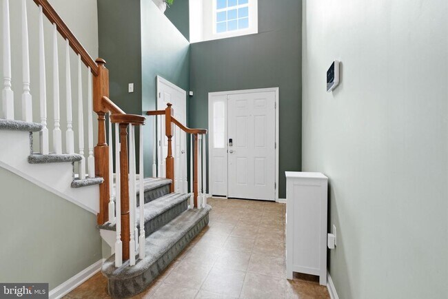 Building Photo - 1606 Nathan Dr