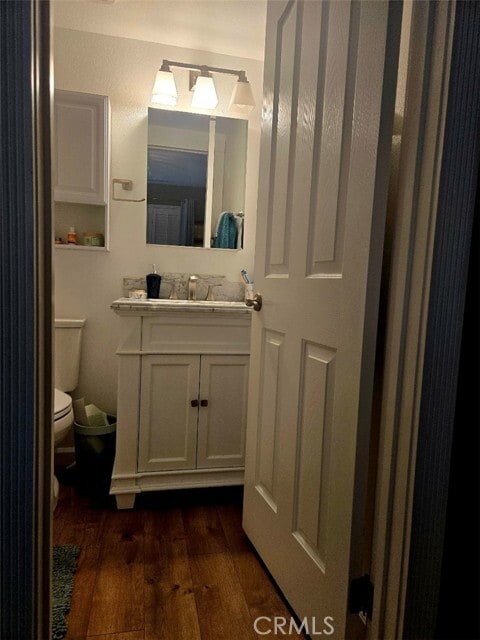 Building Photo - 565 Lori Dr