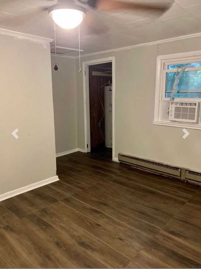 Building Photo - 308 N 14th St